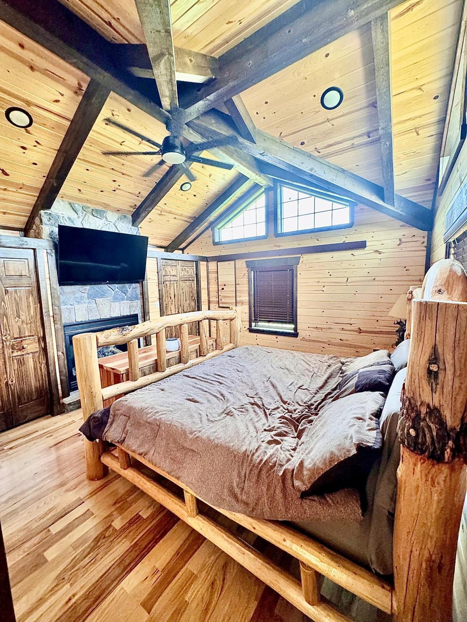 The Lodge At Devils Tower エクステリア 写真