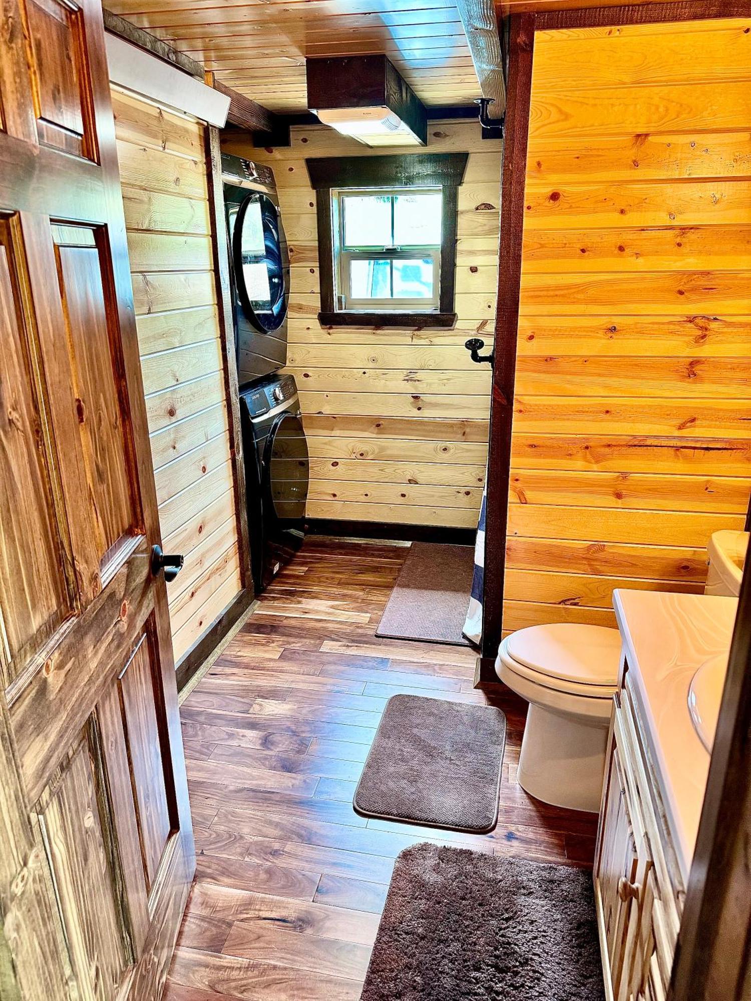 The Lodge At Devils Tower エクステリア 写真